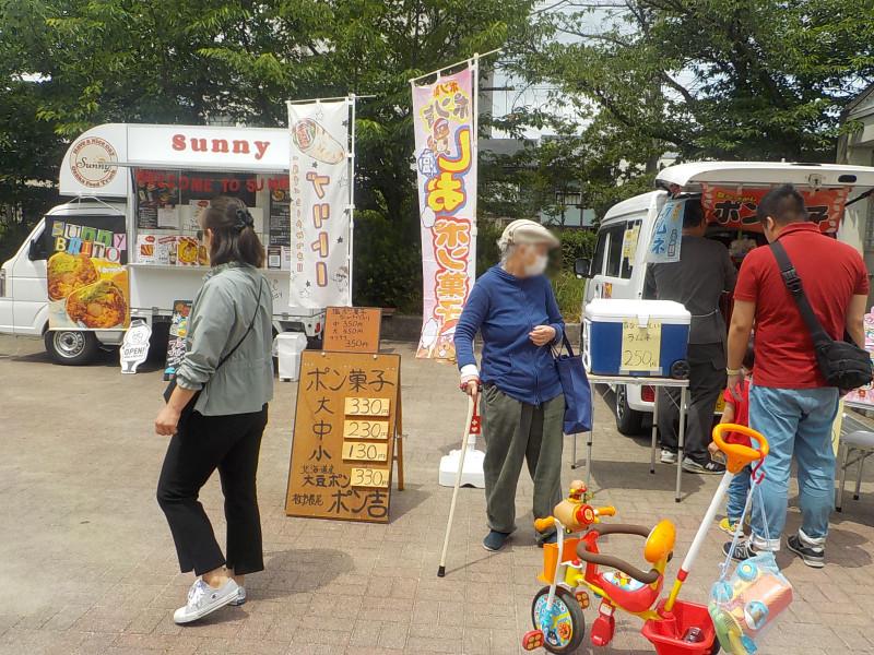 6月1日(日)に三ノ瀬公園で開催されたハッピーカラーマルシェの様子